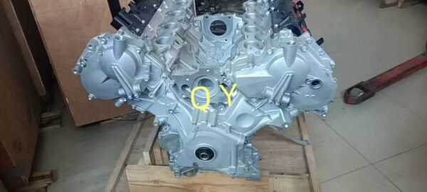 Новый двигатель VK56DE V8-5,6