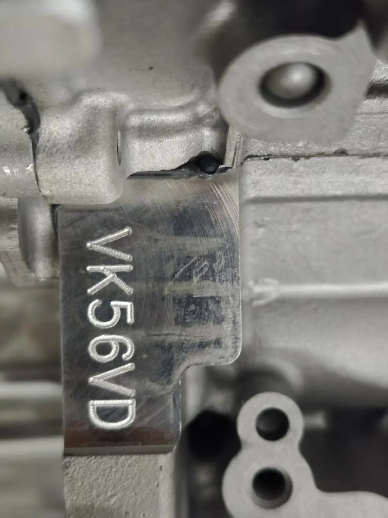 Реставрированный двигатель VK56VD V8-5,6 двигатель VK56VD